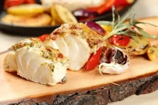 Co pasuje do ryby na obiad? Odkryj najlepsze dodatki i połączenia