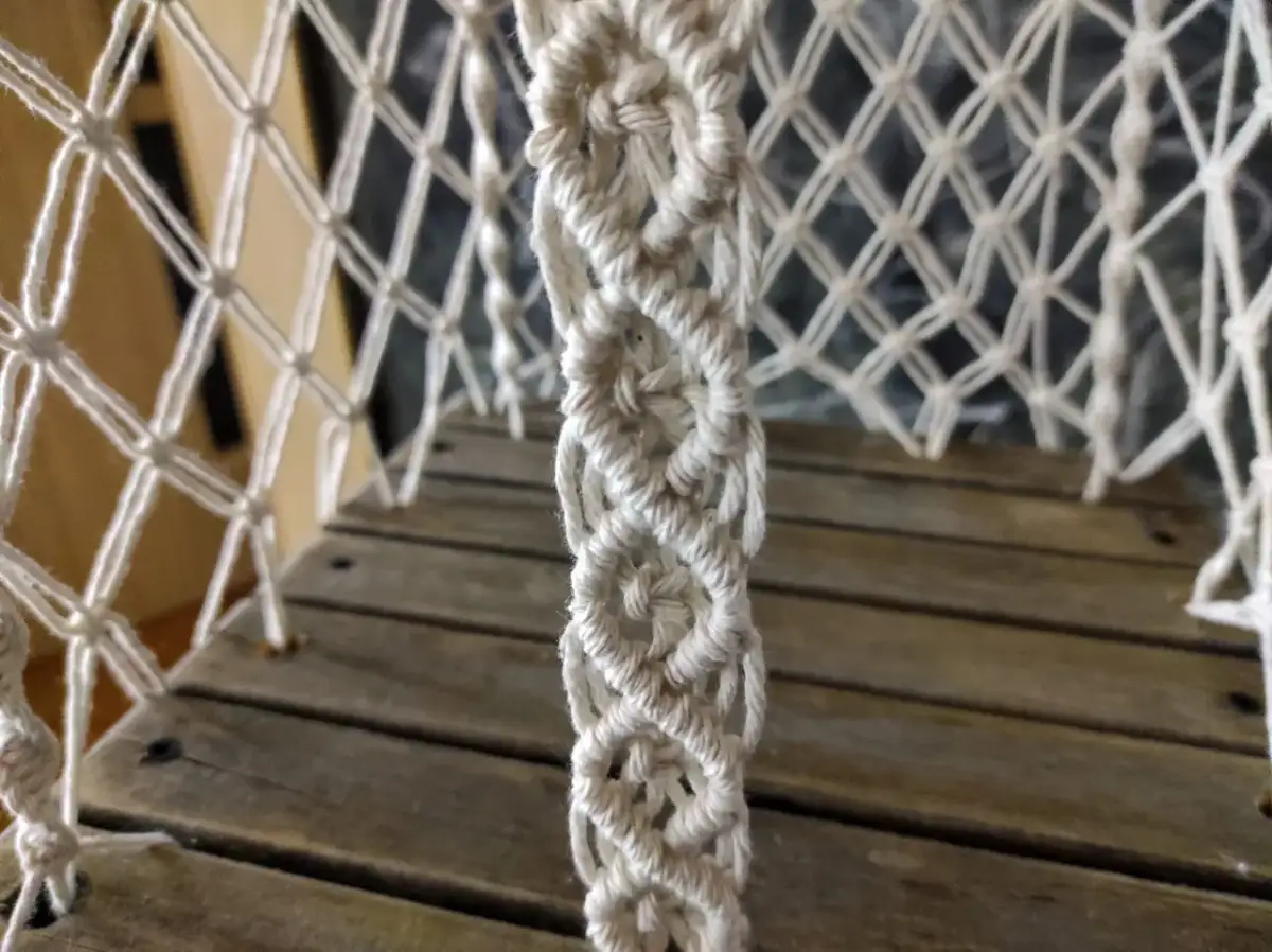 Jak zrobić huśtawkę ze sznurka – proste kroki i cenne wskazówki