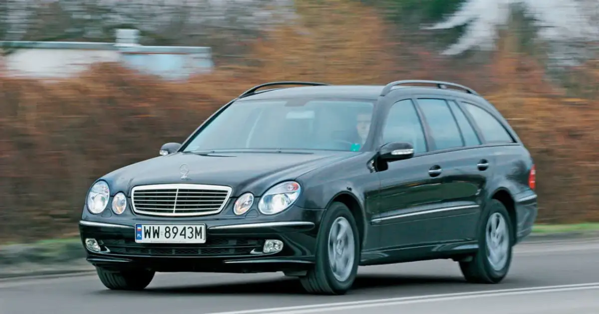 Mercedes W211: Kupić czy unikać? Poznaj pułapki i najlepsze wersje