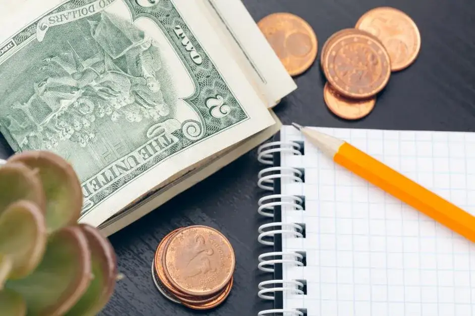 Kto płaci składki ZUS podczas urlopu wychowawczego? Sprawdź!