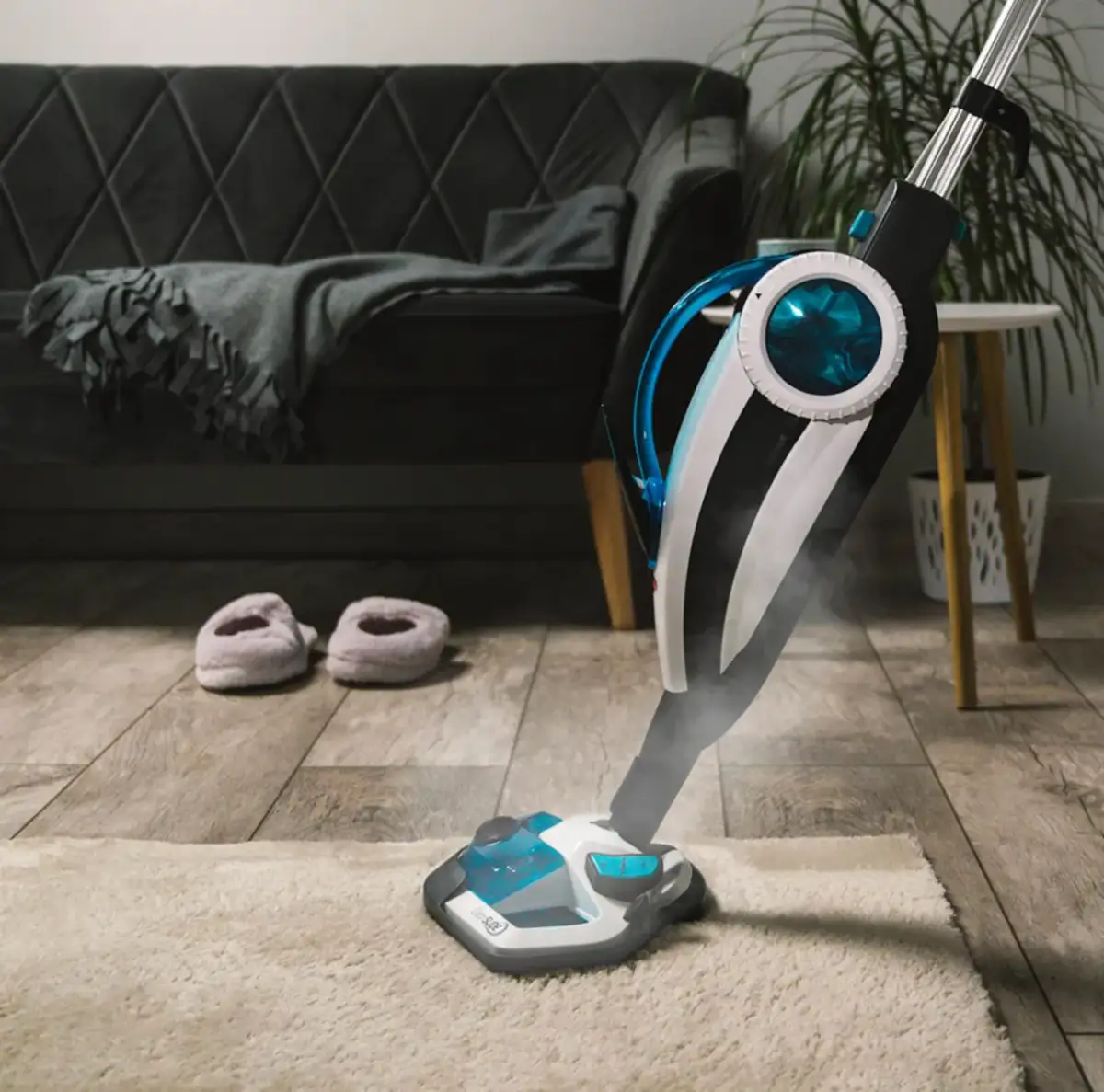 Jak wybrać mop parowy? Przewodnik po parametrach i funkcjach