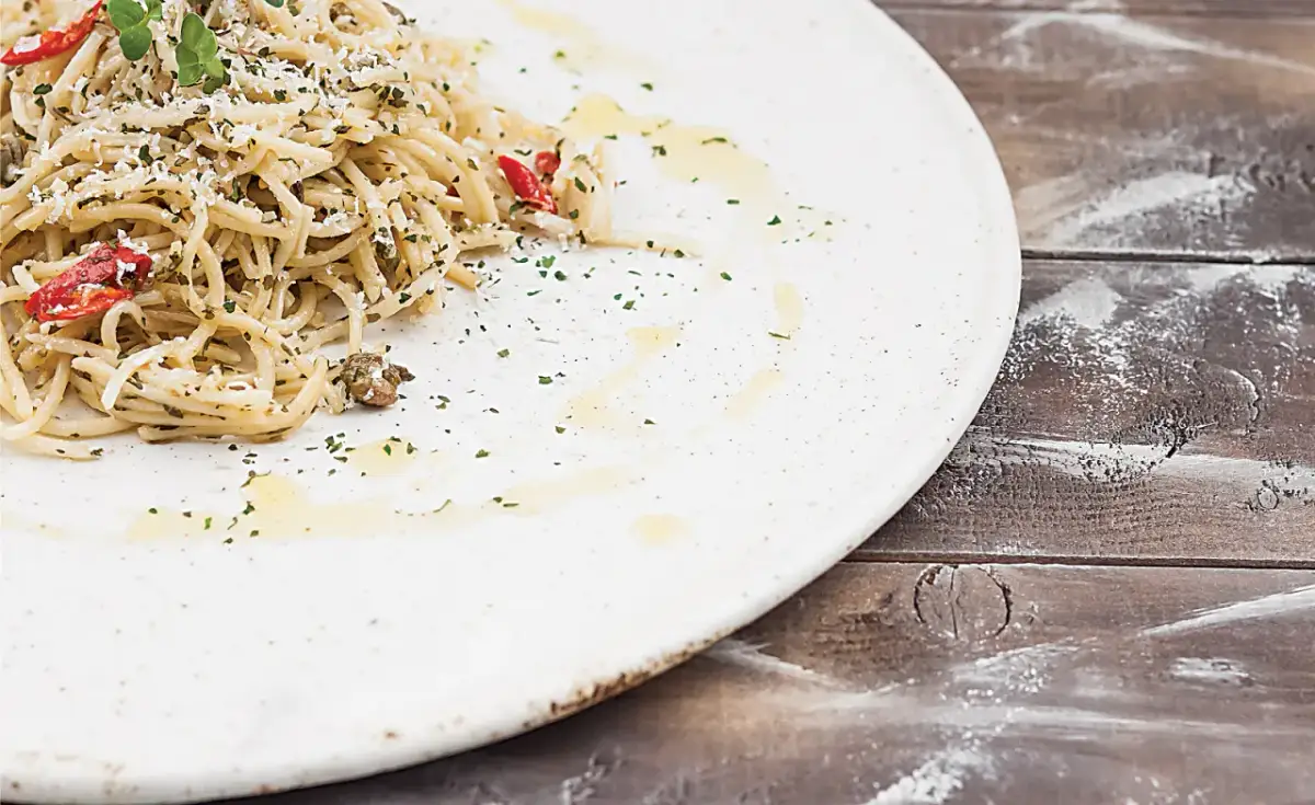 Szybkie i pyszne spaghetti z anchois, które zaskoczy Twoje kubki smakowe