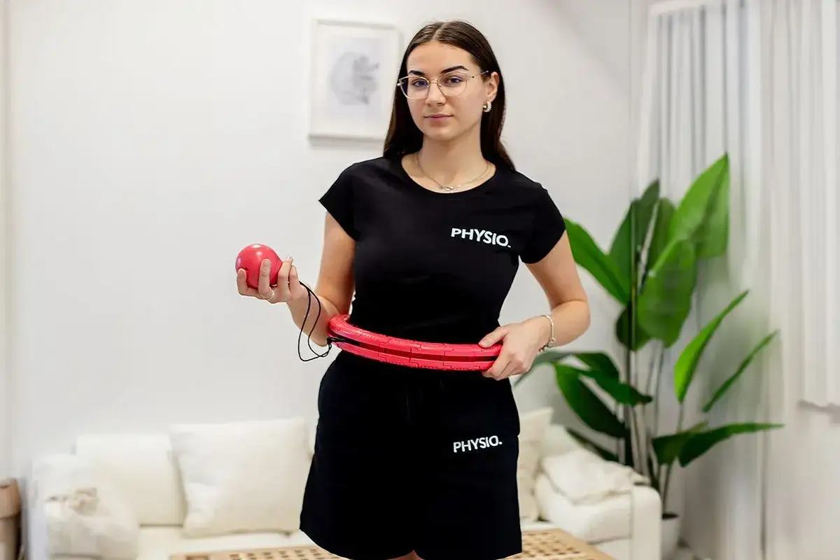 Hula hop to cardio? Tak! Spalaj kalorie, rzeźb talię i wzmacniaj core