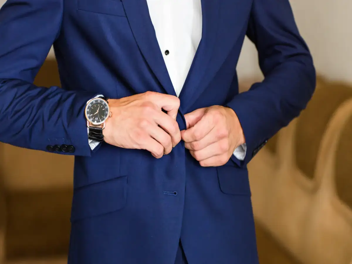 Ile kosztuje garnitur ślubny? Przewodnik po cenach i opcjach 2024