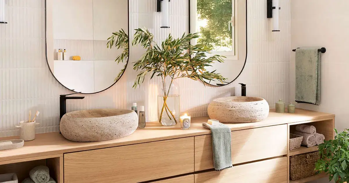 Tendencias baños 2026: Inspira tu oasis, ¡hasta en espacios pequeños!