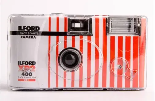 Jak wywołać zdjęcia z aparatu jednorazowego i uniknąć problemów