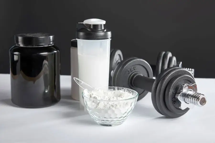 Jakie suplementy na mięśnie pomogą Ci zbudować wymarzoną sylwetkę