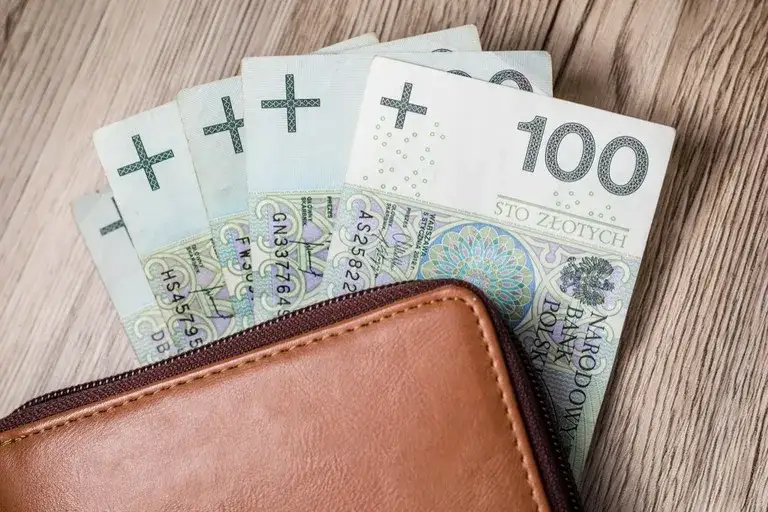 Zajęcia komornicze z zasiłku chorobowego – ile możesz stracić?