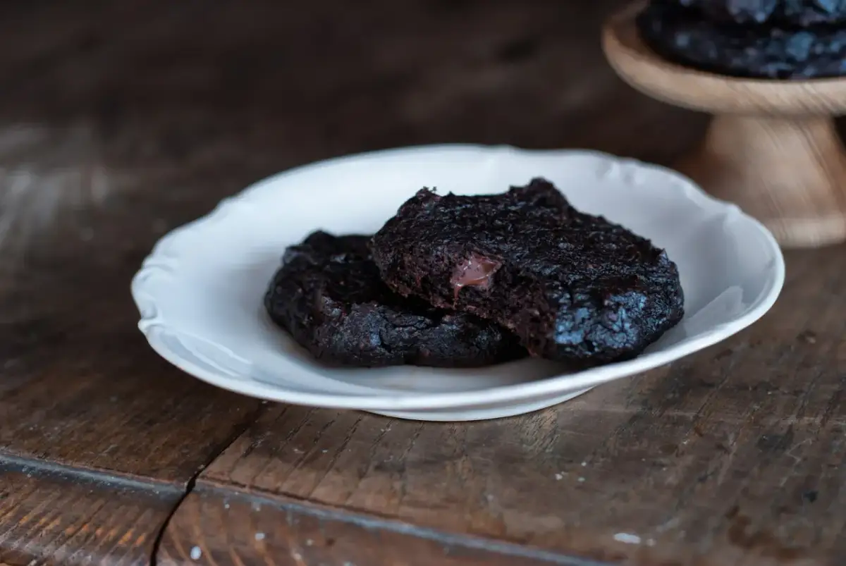 Fit ciastka czekoladowe z awokado: wilgotne i bez wyrzutów!