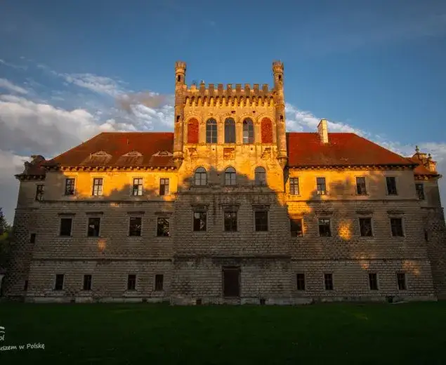 Książ Wielki: Atrakcje i pałac, którego nie pomylisz z Zamkiem!