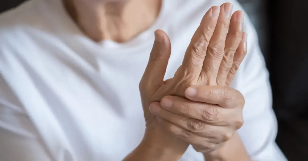 RZS pierwsze objawy - co powinieneś wiedzieć, aby nie przegapić sygnałów