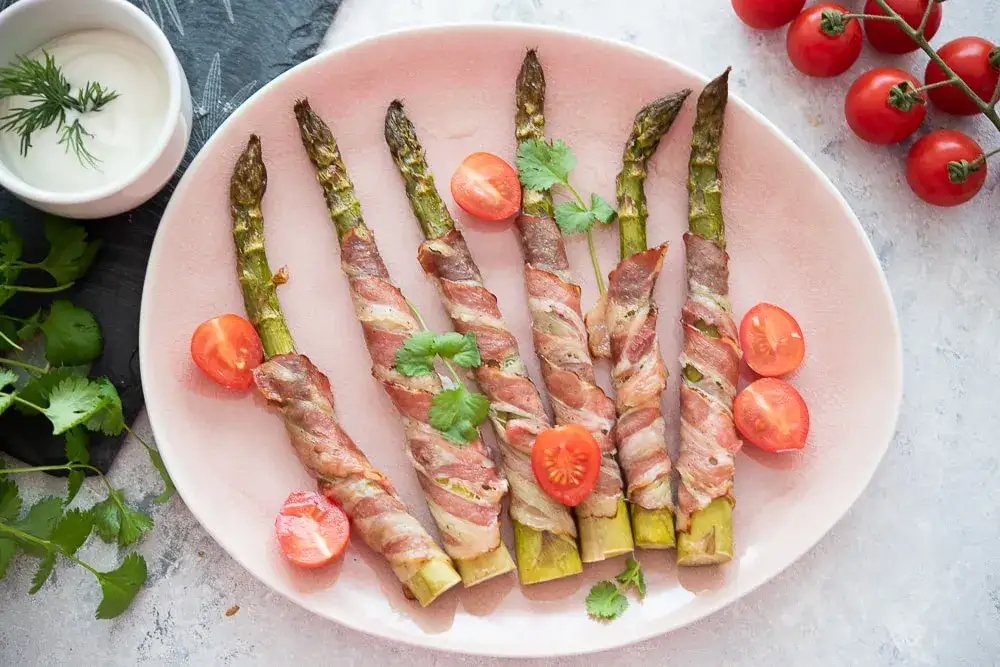 Co przynieść na grilla? Sprawdzone pomysły na idealnego gościa