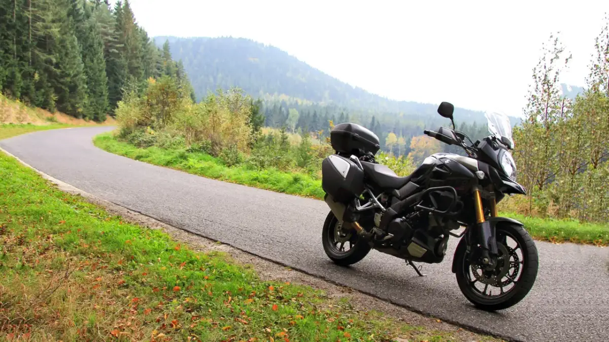 Najlepsze trasy motocyklowe mapa – odkryj niezwykłe drogi w Polsce