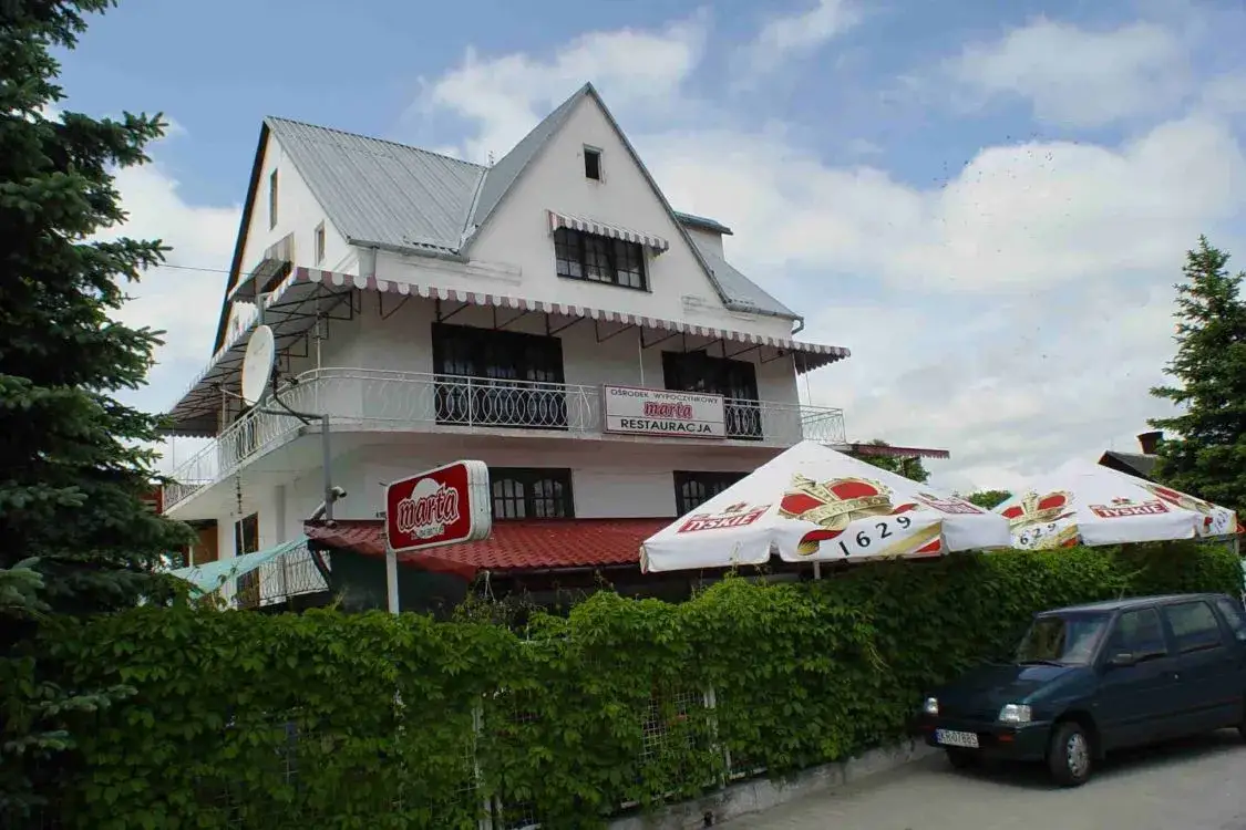 Krasnobród gdzie zjeść – odkryj najlepsze miejsca na smaczny posiłek