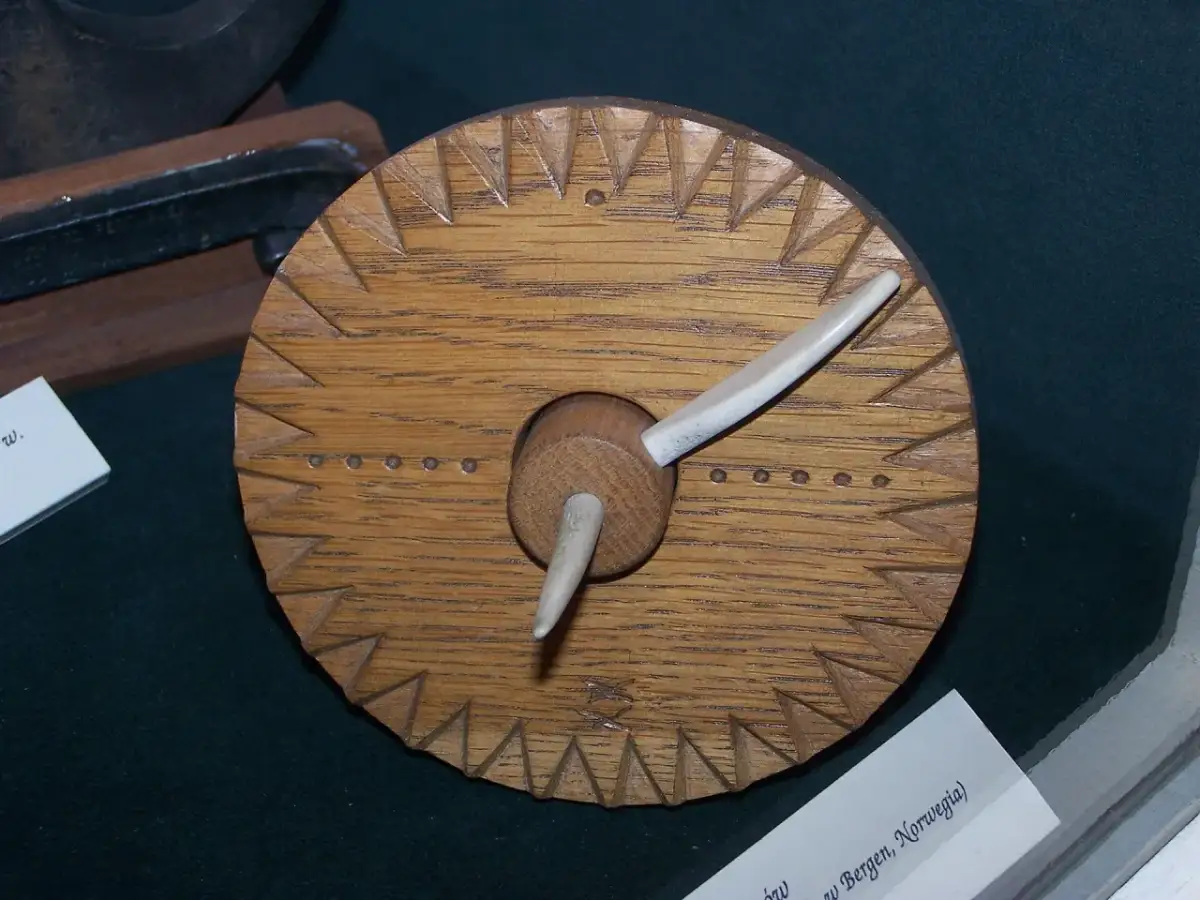 Gnomon: co to jest i jak może zmienić twoje postrzeganie czasu