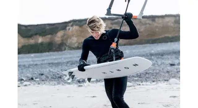 Czy pianka neoprenowa się rozciąga? Odkryj jej elastyczność i właściwości