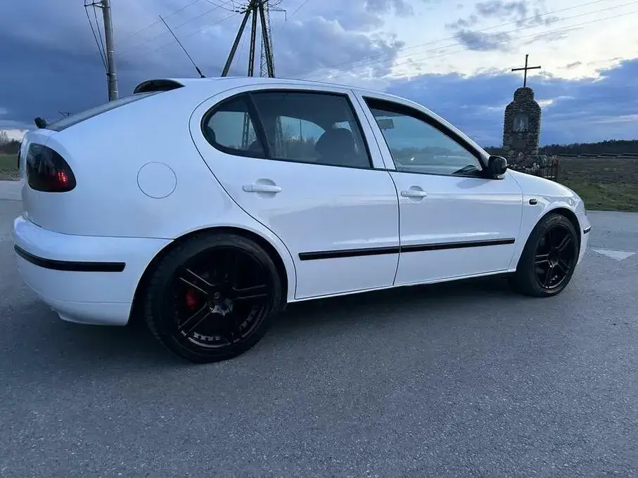 Seat Leon 1 - idealne et felg dla lepszego wyglądu i komfortu