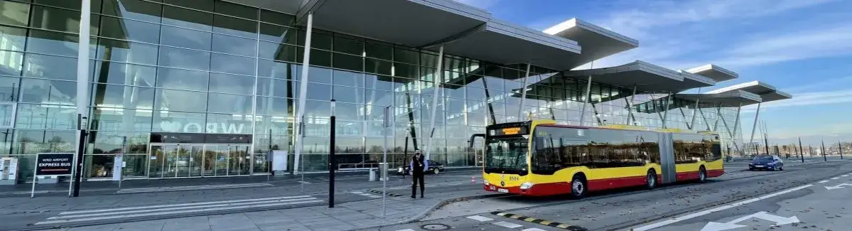 Wrocław jak dojechać na lotnisko: najlepsze opcje transportu i porady