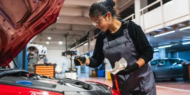 Ile naprawdę kosztuje przegląd diesla? Sprawdź, jak uniknąć ukrytych opłat!