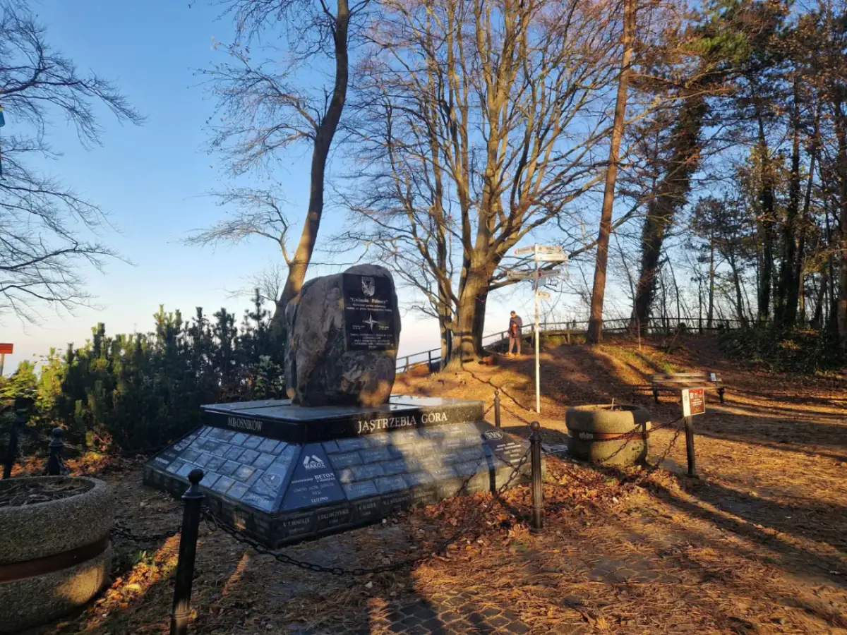 Gdzie leży Jastrzębia Góra? Odkryj polski biegun północny!