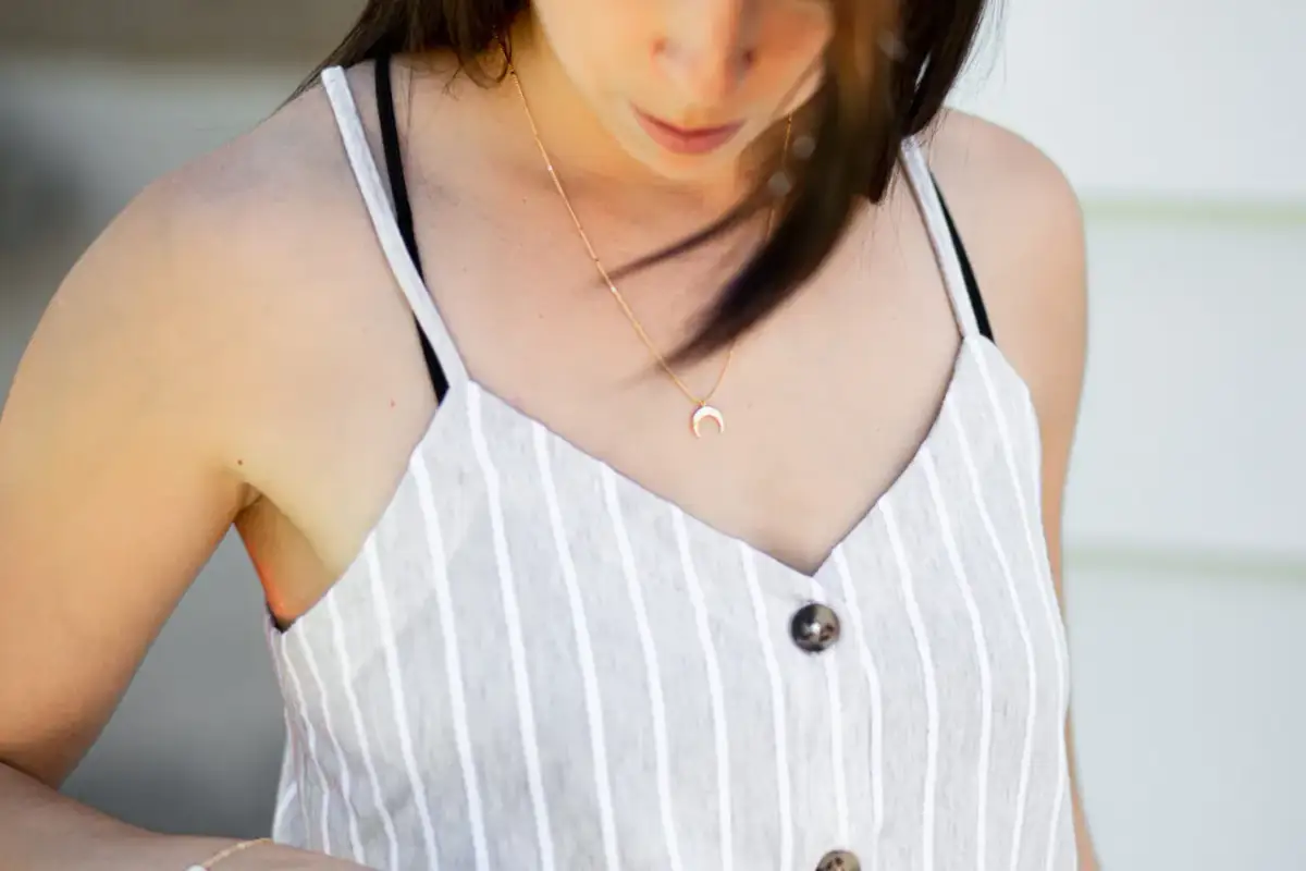 Co oznacza xp na biżuterii? Poznaj ukryte znaczenie i symbole