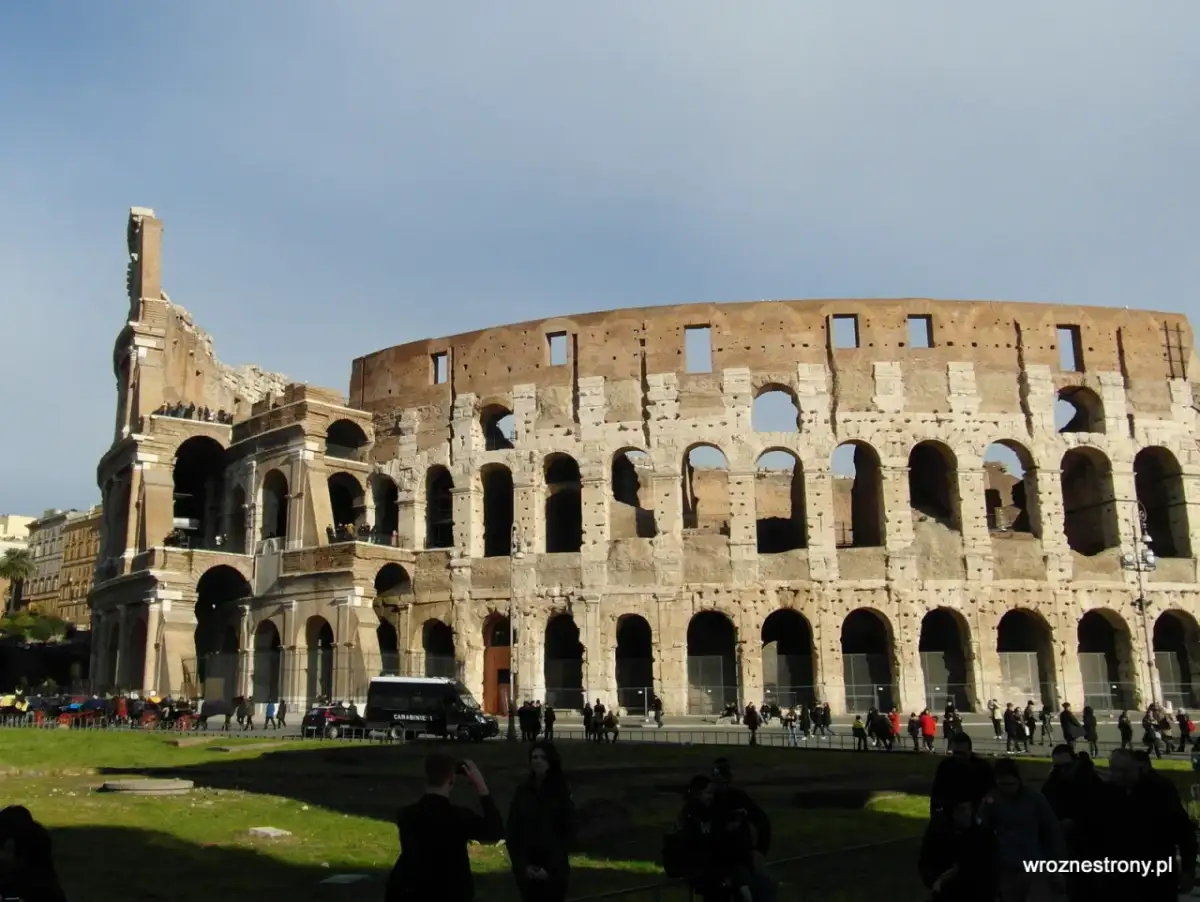 Gdzie można polecieć z Poznania? Sprawdź najlepsze kierunki i porady na podróż