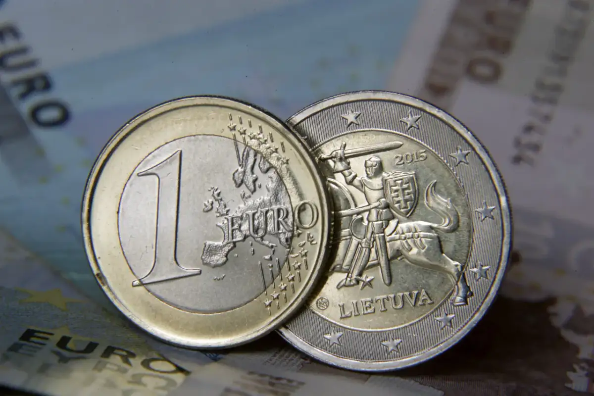 Jaką walutę używa Litwa? Euro, historia i korzyści z wymiany