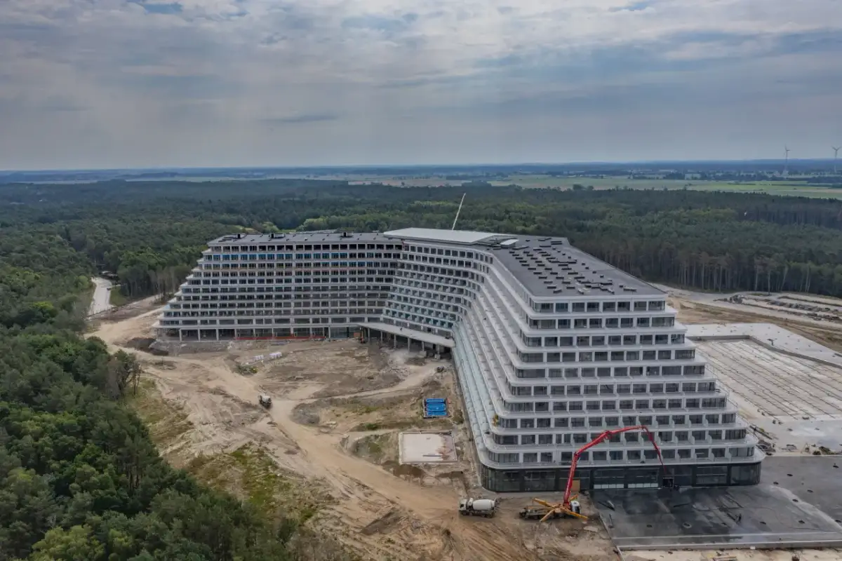 Hotel Gołębiewski Pobierowo: Ile pokoi? Skala giganta!