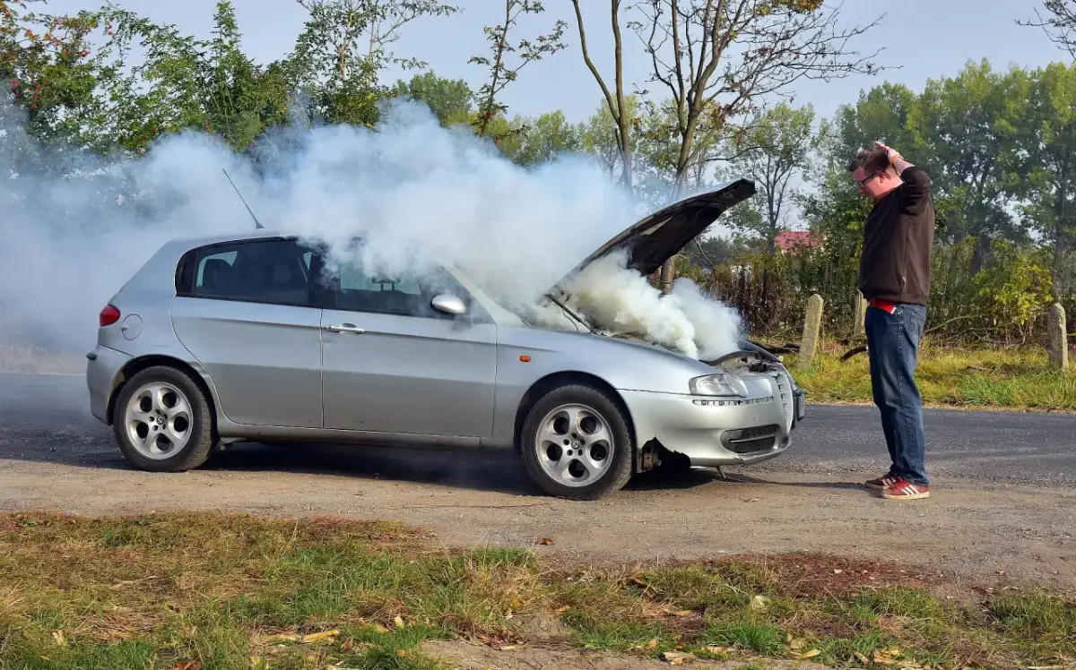 Zatarty silnik: objawy, przyczyny, co robić i jak zapobiec?