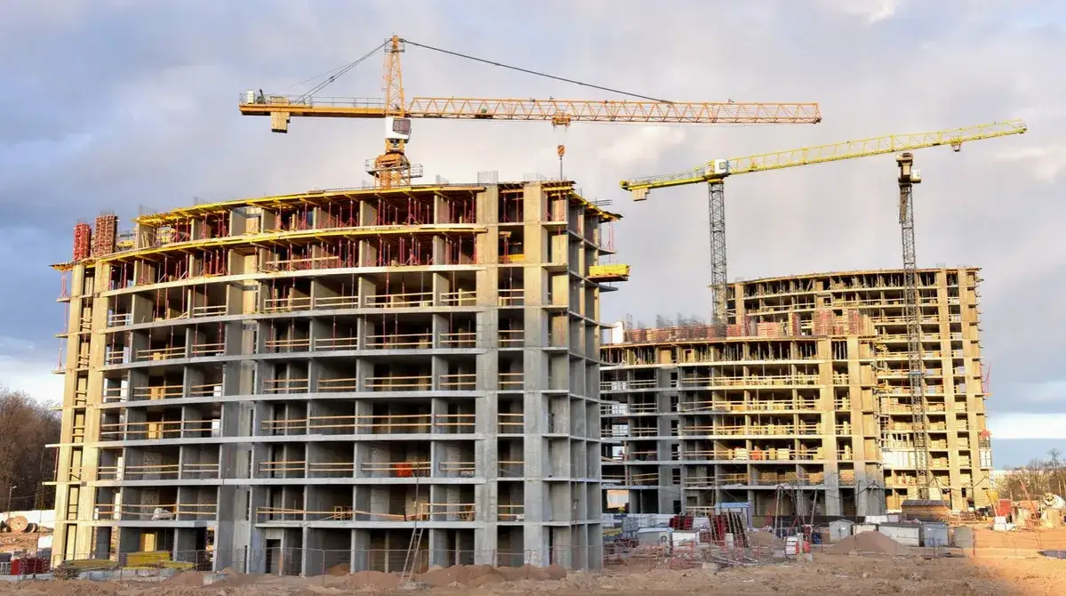 Ile zarabia deweloper na bloku? Odkryj zyski i koszty inwestycji