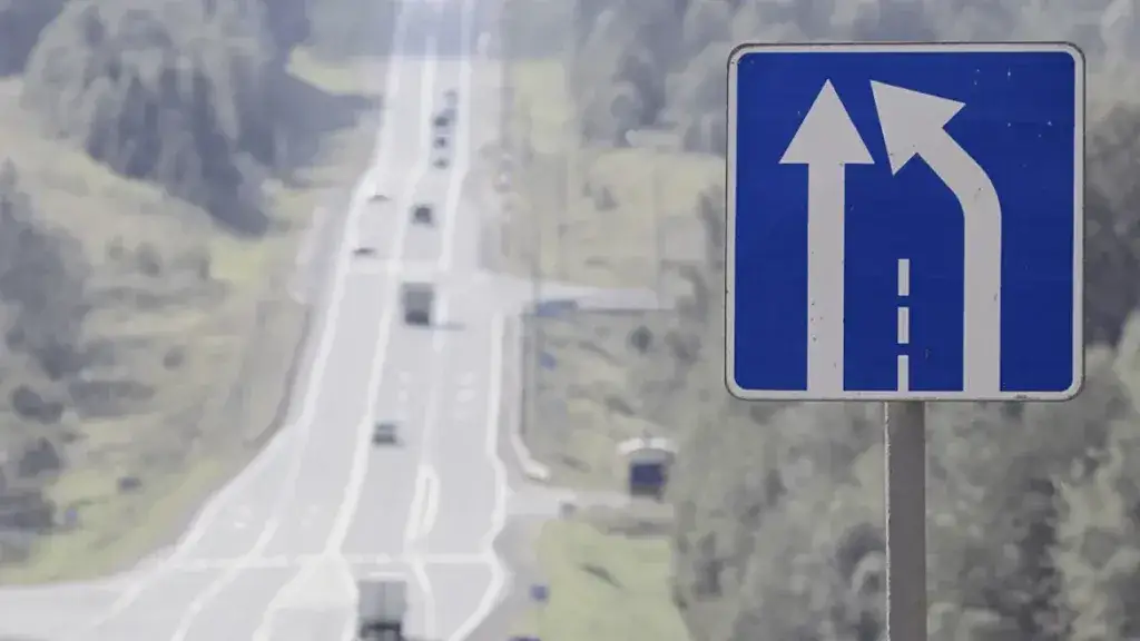 Najlepsza trasa z Holandii do Polski - uniknij problemów w drodze