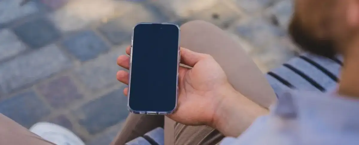 Jak wyłączyć iPhone 13? Wszystkie metody, nawet awaryjne!