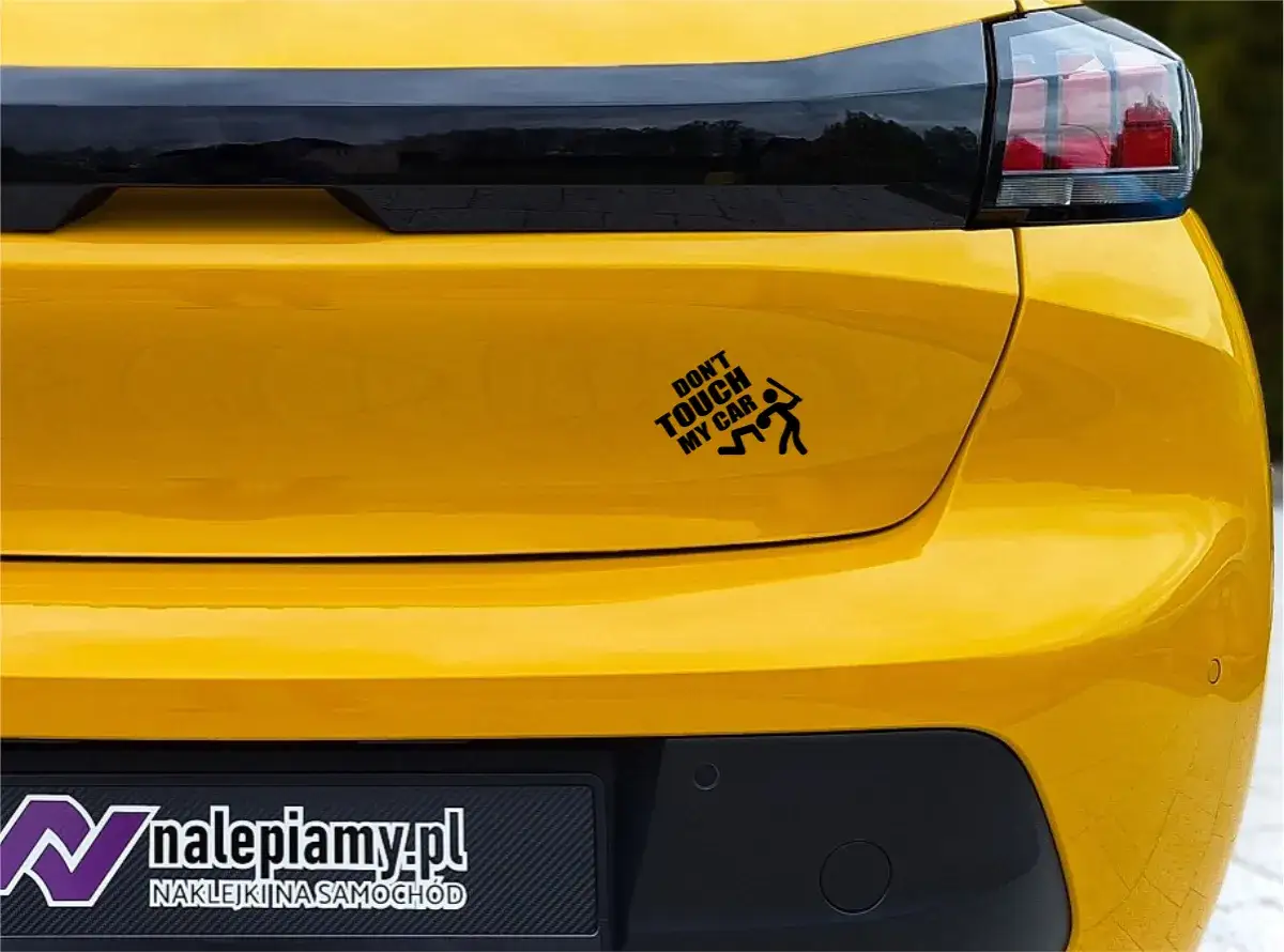 Jak nakleić naklejkę na samochód? Efekt PRO bez pęcherzy!