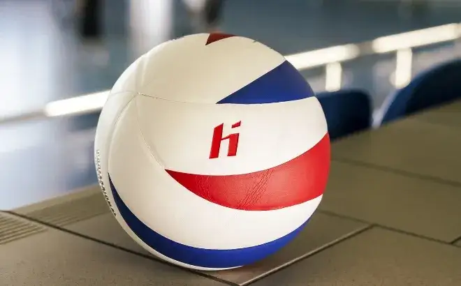 Jaki rozmiar piłki do siatkówki wybrać, aby uniknąć błędów?