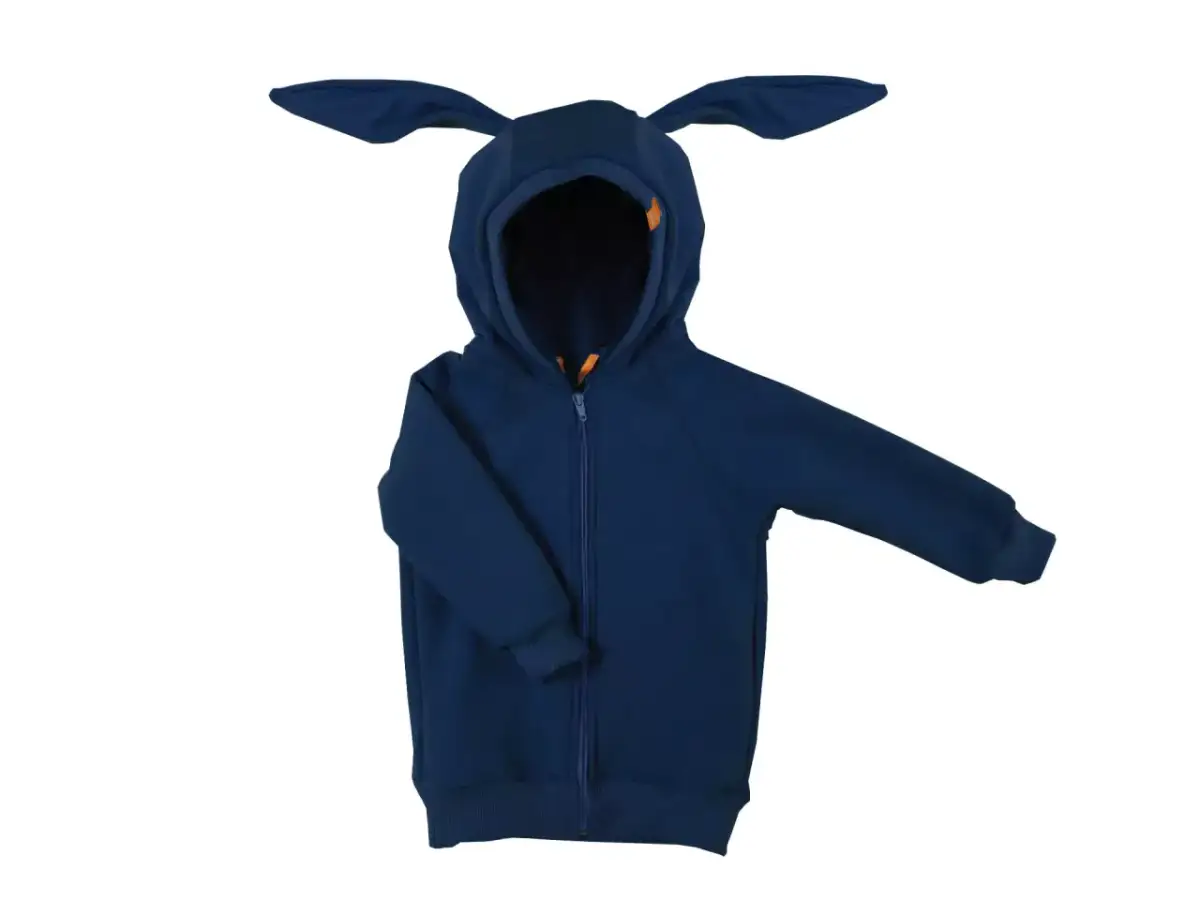 Bluza z uszami dla chłopca: Komfort, styl i bezpieczeństwo. Poradnik