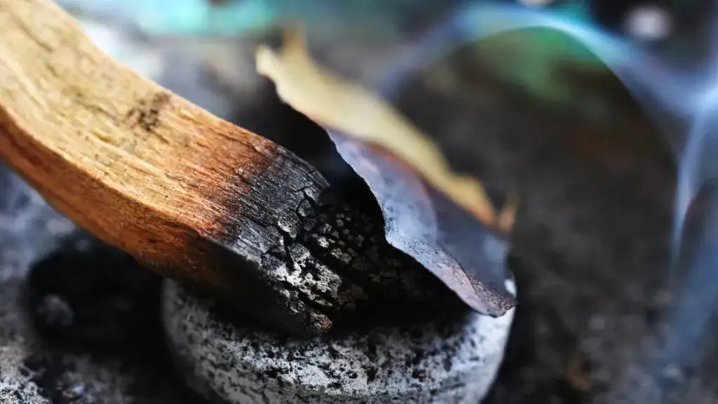 Jak oczyścić mieszkanie ze złej energii i poczuć pozytywną atmosferę