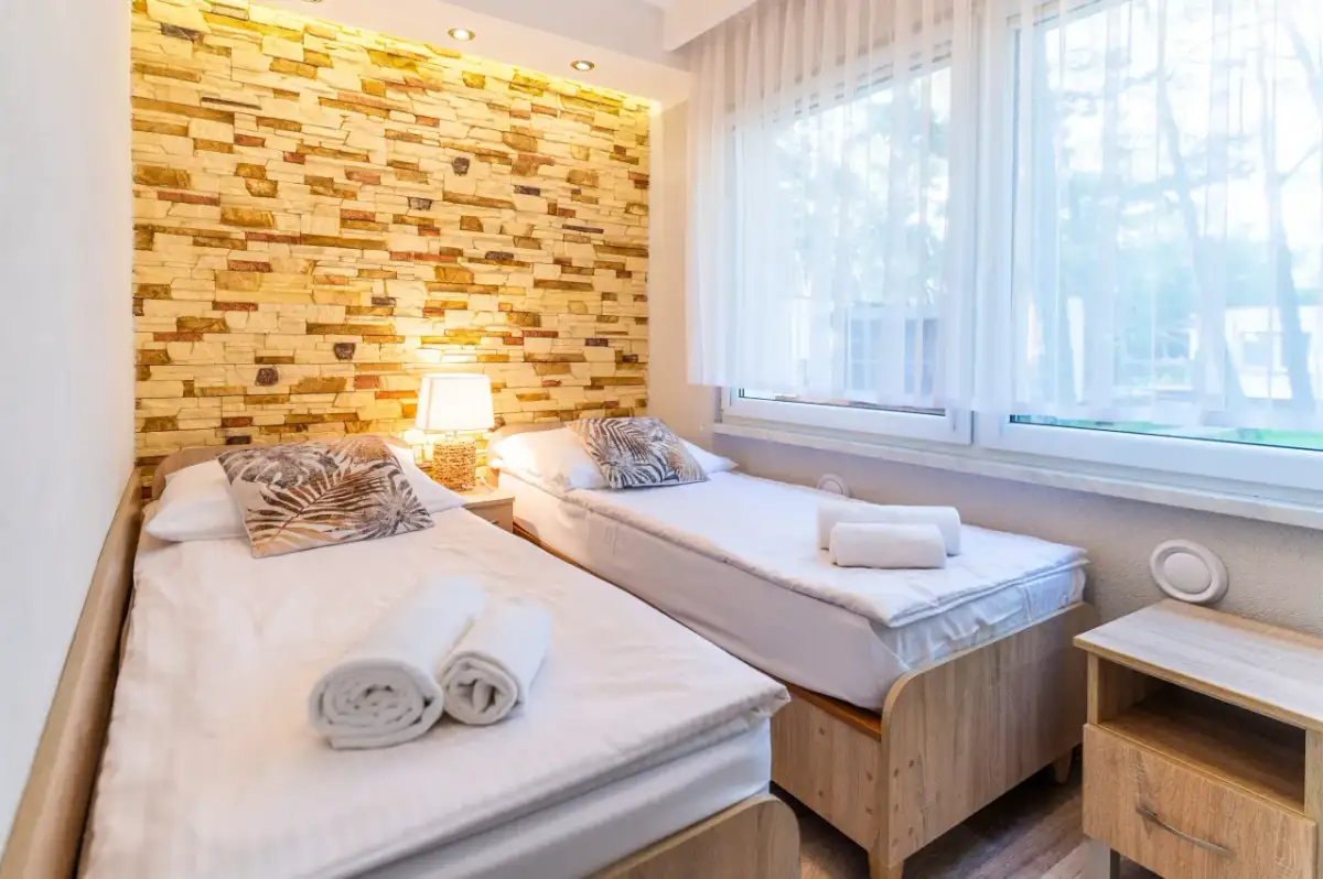 Turnusy rehabilitacyjne w Łebie: Komfortowe oferty zdrowotne