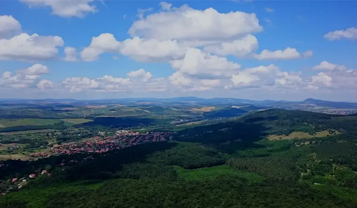 Góry Świętokrzyskie: jak dojechać? Przewodnik po transporcie