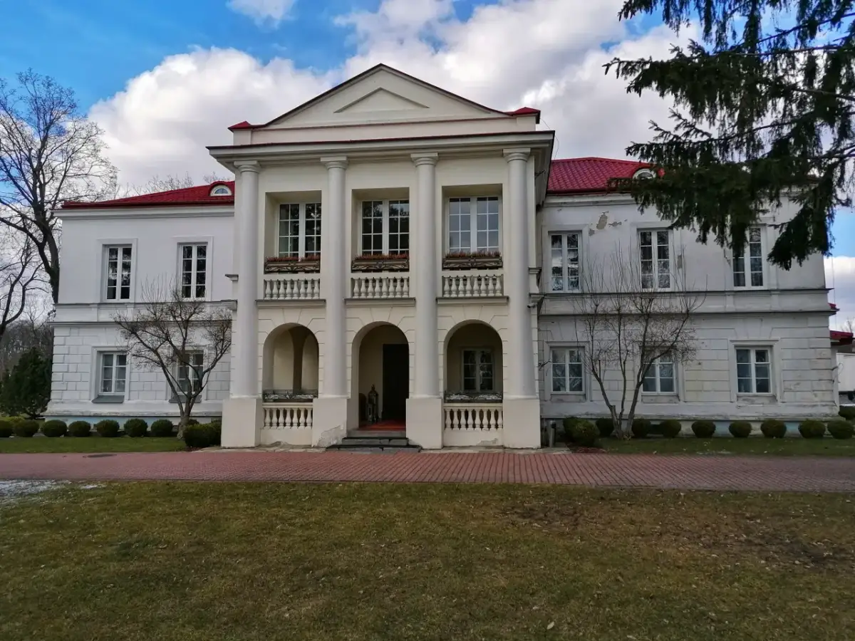 Najciekawsze atrakcje w Zegrzu, które musisz zobaczyć latem