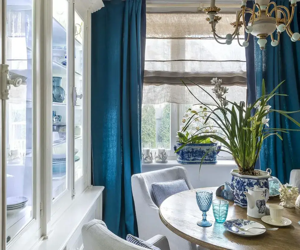 Co na okna w salonie? Odkryj najpiękniejsze dekoracje i rozwiązania