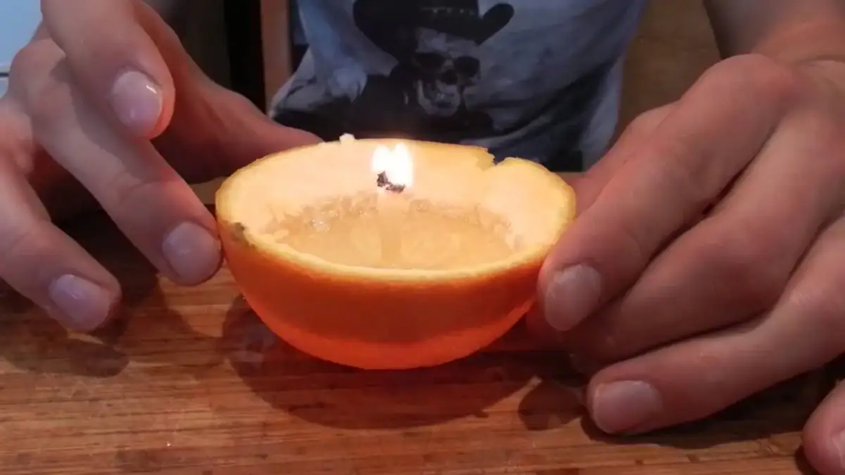 Jak zrobić świeczkę o zapachu pomarańczy – proste i skuteczne metody