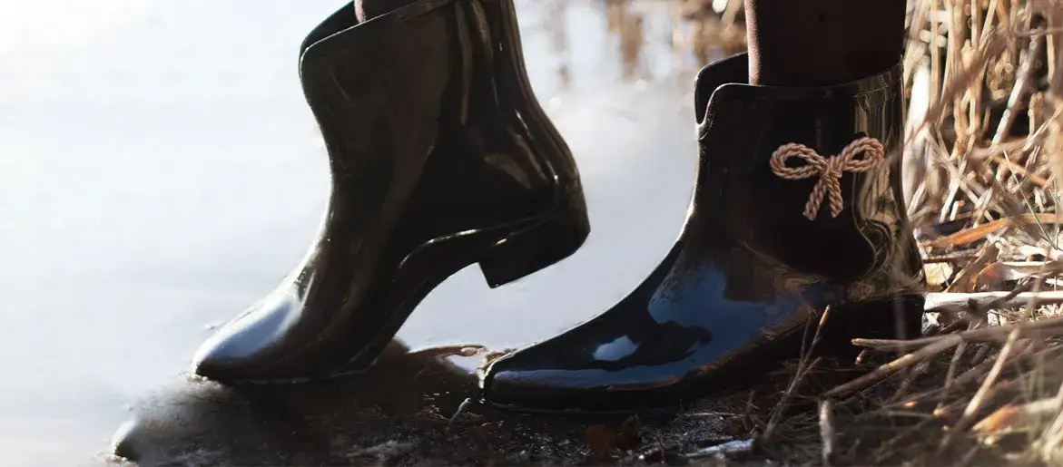 Buty Melissa: Czy się rozciągają? Sprawdź, jak dopasować!