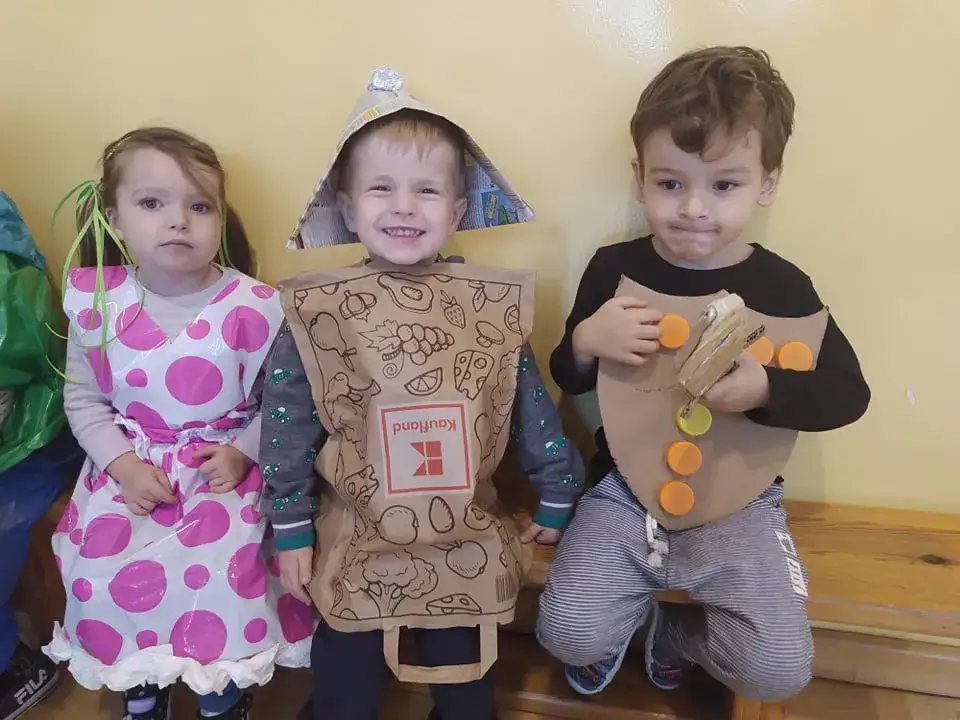 Jak zrobić strój z recyklingu - kreatywne pomysły na kostiumy