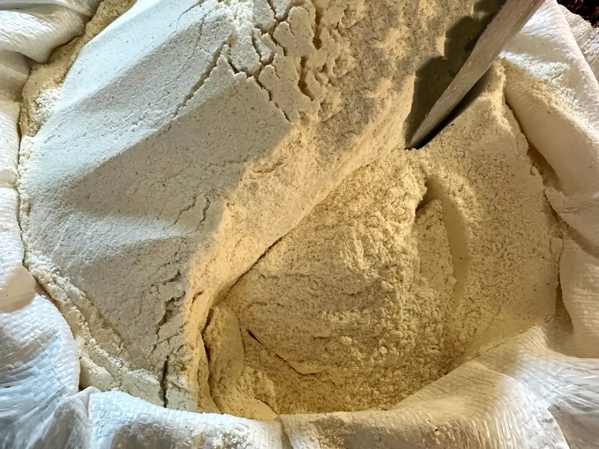 Mąka po terminie ważności: Czy jest bezpieczna? Testy i porady