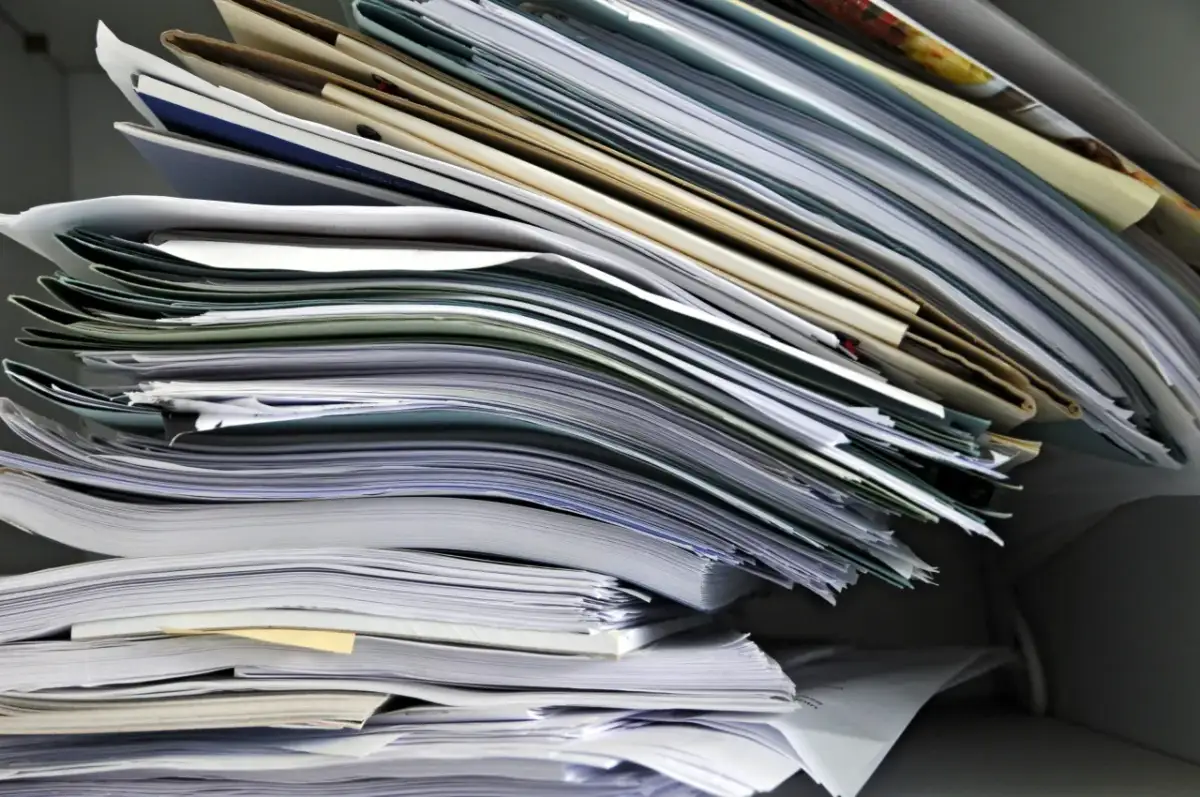 Co załatwia pośrednik nieruchomości i jak uniknąć błędów w transakcji