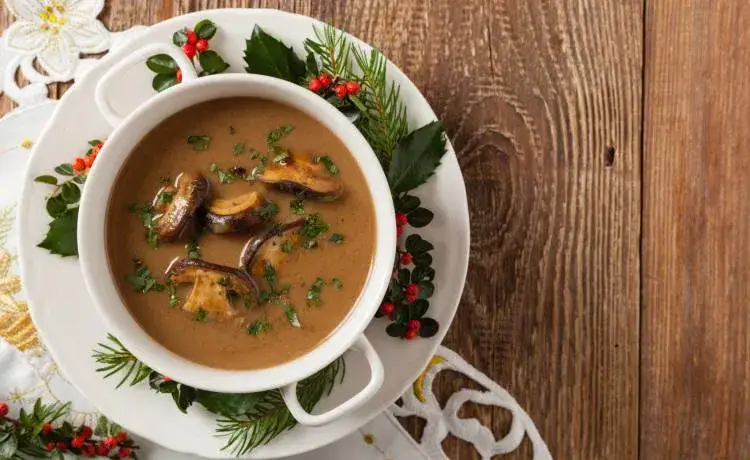 Gorzka zupa grzybowa? Poznaj przyczyny i 7 sposobów na ratunek!