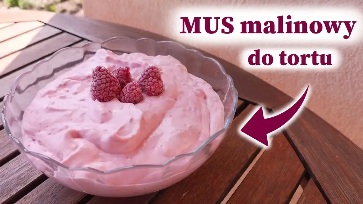 Aksamitny mus malinowy do tortu: przepis, który zawsze wychodzi
