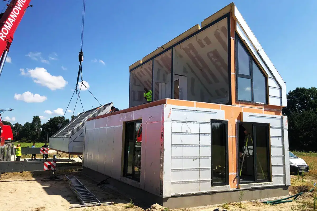 Domy modułowe: jakie materiały? Poznaj technologie i ich zalety