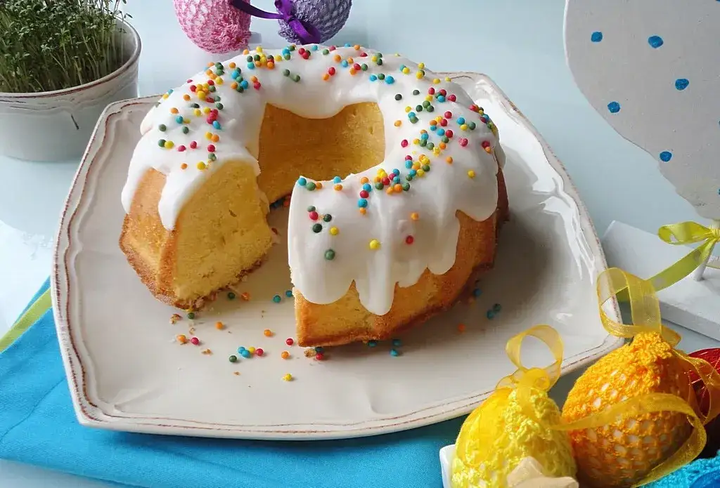 Sprawdzone przepisy na ciasta wielkanocne: Babka, mazurek, sernik