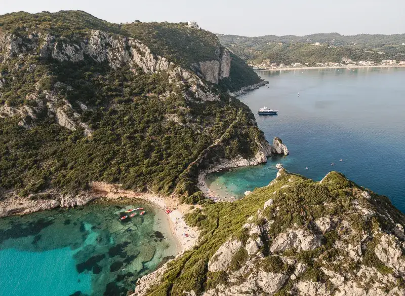 Korfu: Gdzie leży ta grecka wyspa i dlaczego jest wyjątkowa?